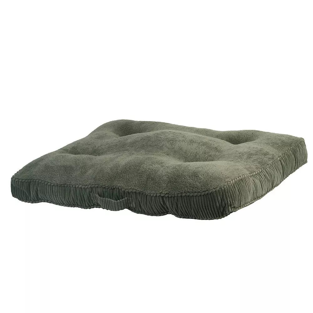 Tufted Extra Large Dog Mat Bed With Carry Handle
