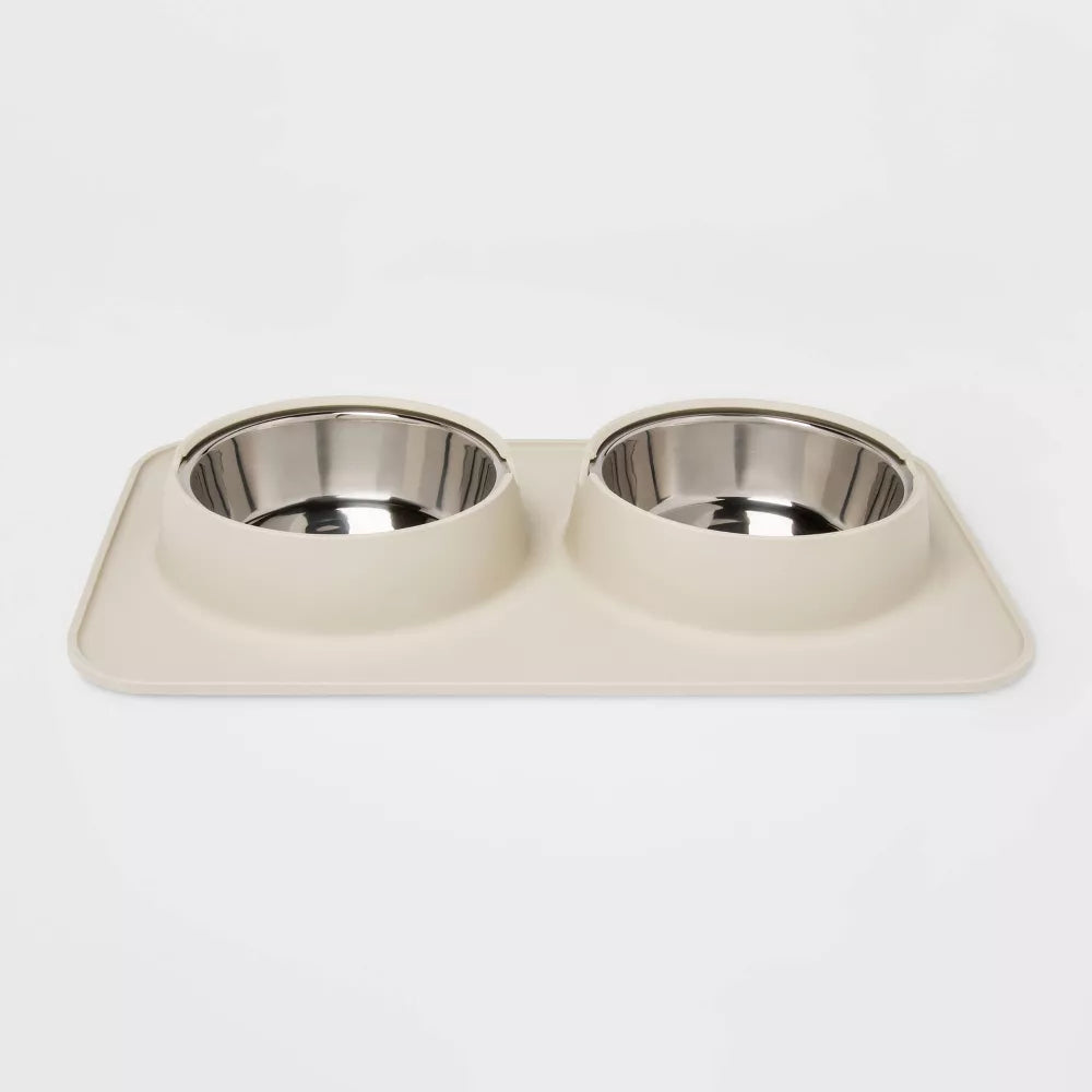 Non-Slip Dual-Bowl Pet Feeding Station